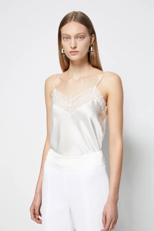 Closeout Sale Signature Erika Cami
