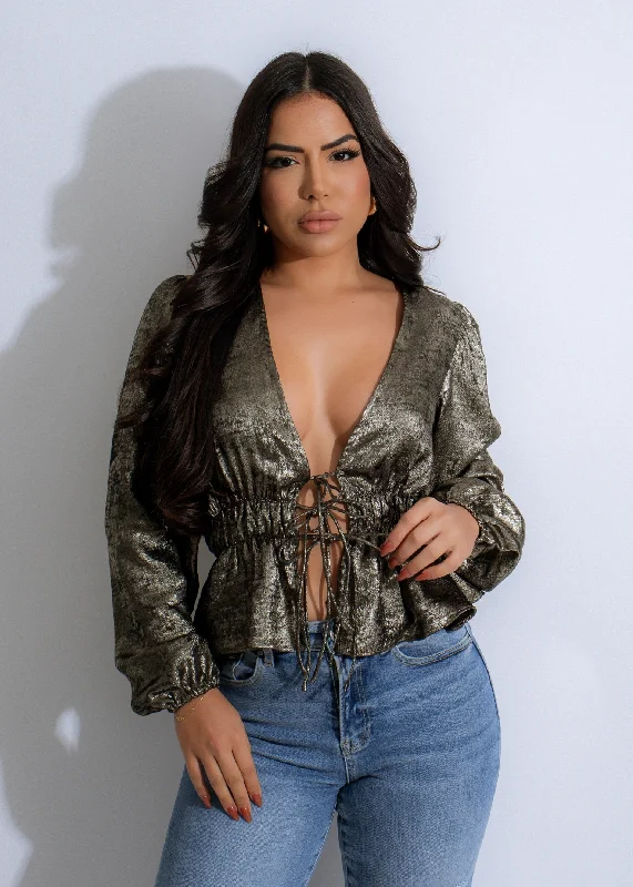 Daily Deals Luxe Glimmer Metallic Crop Top Gold