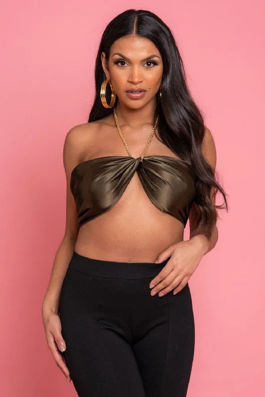 Weekend Offers That Thrill Neck Chain Satin Crop Top