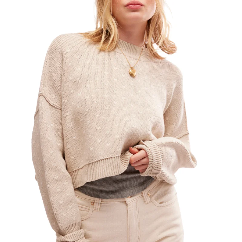 Overstock Sale Pattern Easy Street Crop in Oatmeal