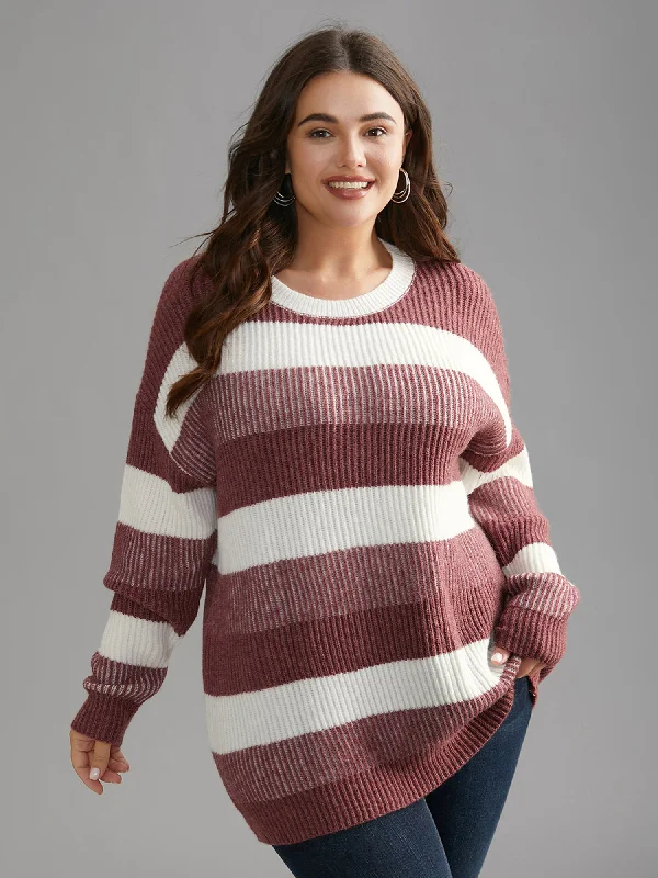 Special Buy Color Block Round Neck Texture Pullover