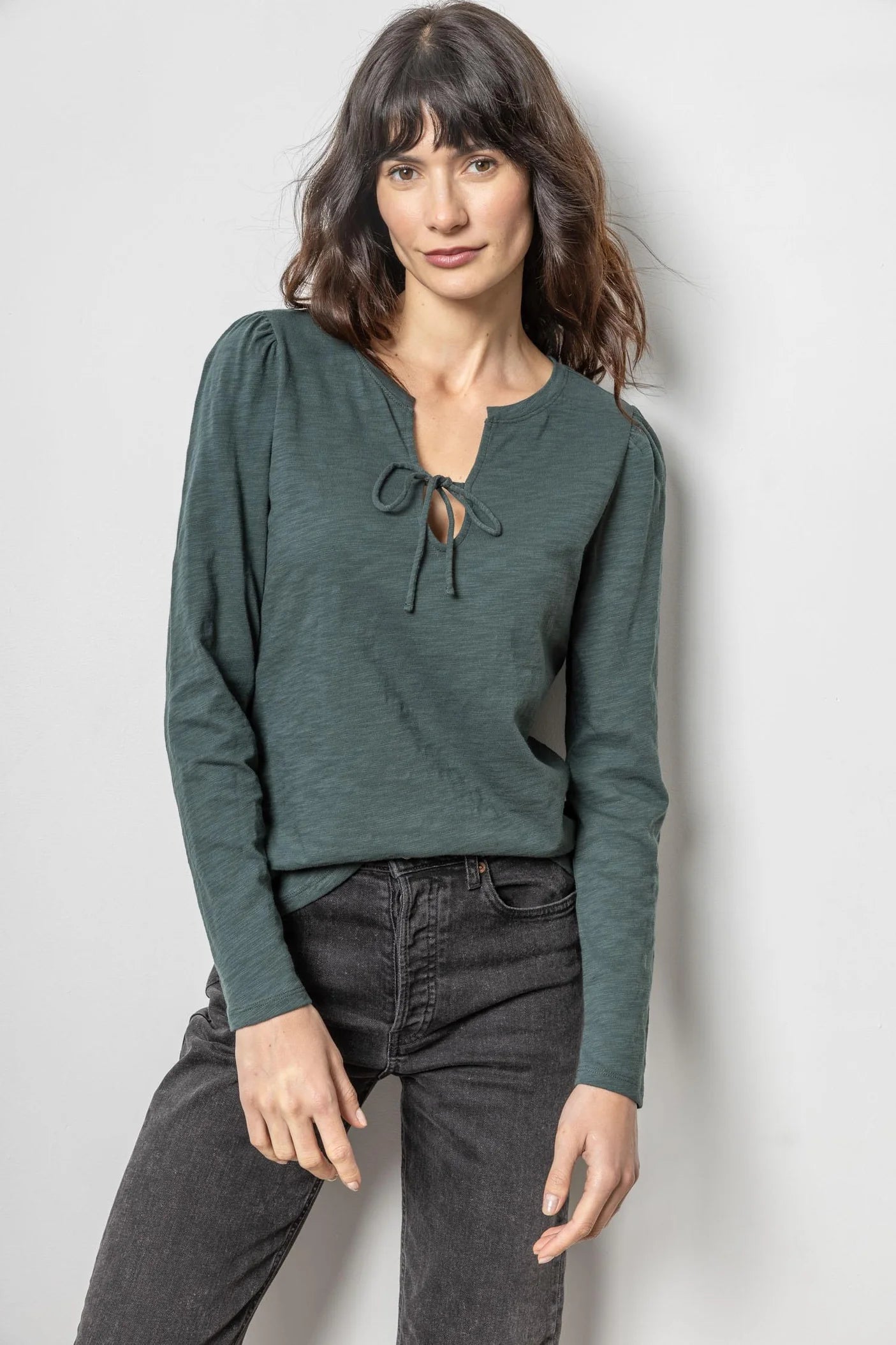 Limited Offer Tie Front Split Neck Tee in Evergreen