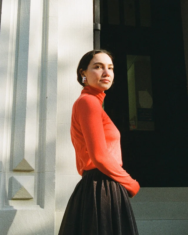 Weekend Offers That Tempt Lula Cashmere Turtleneck - Tomato