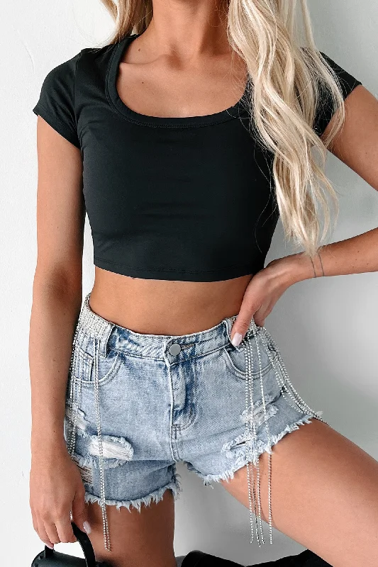 Amazing Deals Gym Dates Short Sleeve Scoop Neck Crop Top (Black)