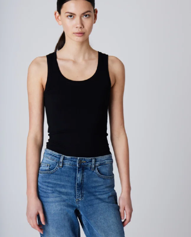 Weekend Savings Bonanza Ichi Zola Black Vest Top