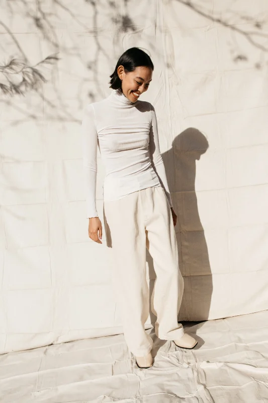 Price Slash Lettuce Turtleneck- White