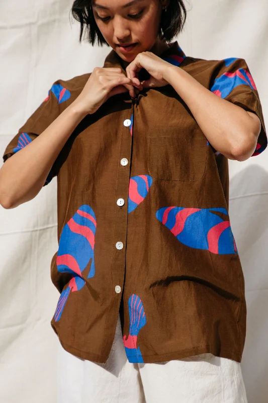 Don't Miss Out Dylan Fish Shirt- Chocolate