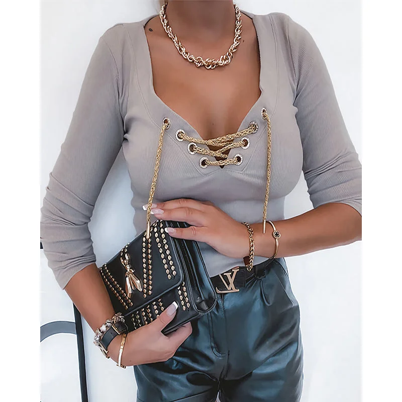 Lowest Prices Solid Color V-Neck Slim Type Knitted Sweater Wholesale Women Clothing