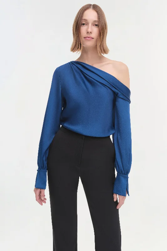 Act Fast Alice Top