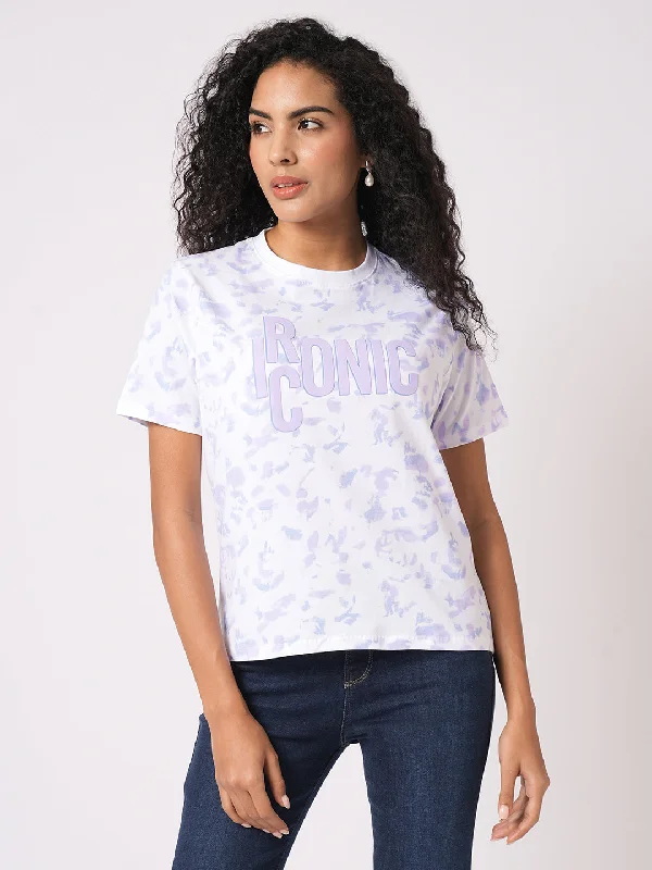 Weekend Savings Extravaganza Women Slim Fit Lilac/Blue Tie & Dyed Boxy T-Shirt Chest Print