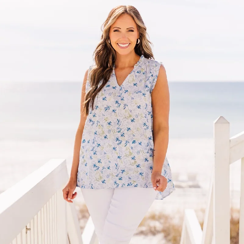 Weekend Special Imagine That Tank, Blue Floral