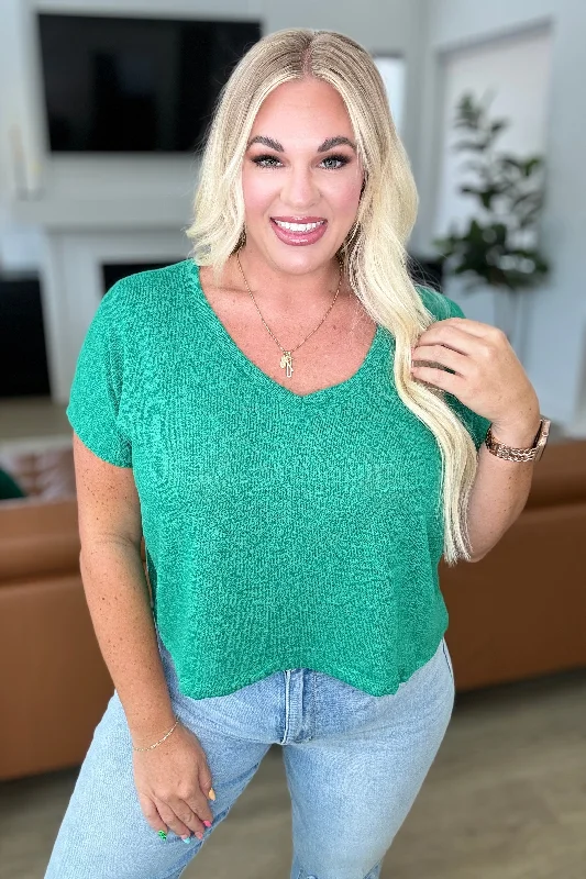 The Best Prices Classic Comfort V-Neck Top in Kelly Green