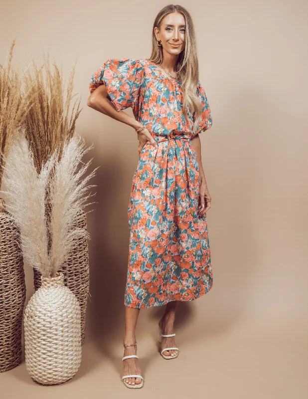 Sale Alert Amaris Floral Midi Dress
